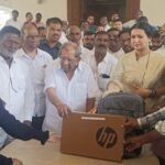 Laptop distribution