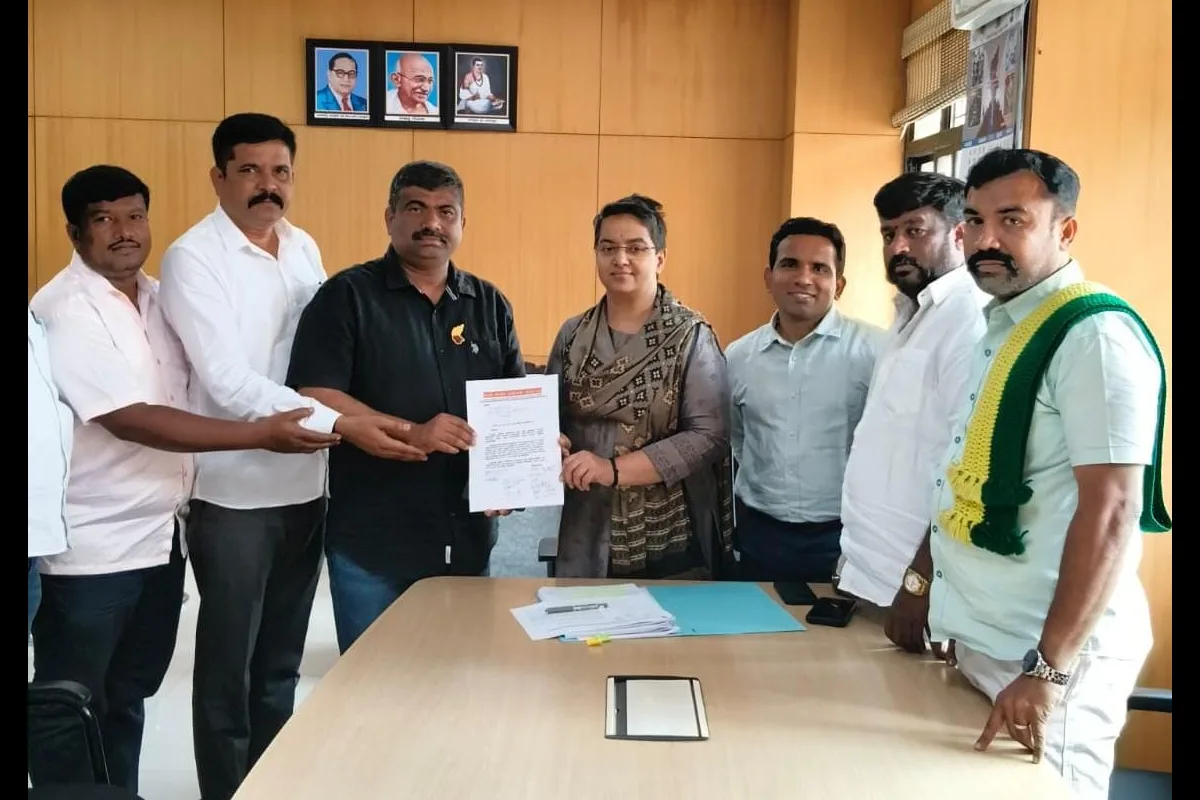 ಪಾಸ್ ವಿಥೌಟ್ ಹಿಂದಿ ಕಾನೂನು ಜಾರಿಗೆ ಆಗ್ರಹ